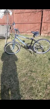 Diamondback Wildwood Hybrid 26 Bike (good condition) new front brake cable inst