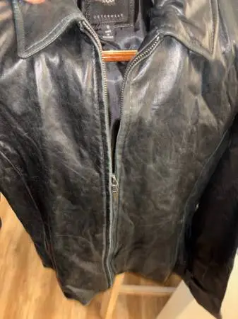 Leather coat Colebrook and Company small women’s really nice