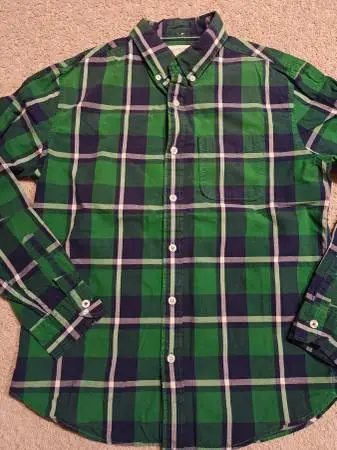 Mens Aeropostale button down shirt, medium, excellent condition