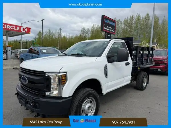 2019 Ford F350 Super Duty Regular Cab XL Pickup 2D 8 ft