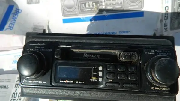 pioneer-KE-250 Premier AM/FM cassette car stereo -with paper work