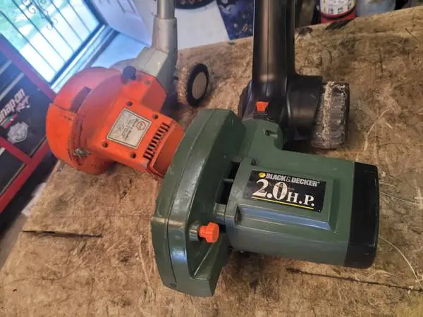 2 Electric Edgers