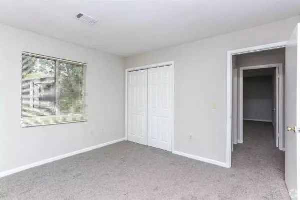 Happy pets, happy owners! Experience our 3 Bed / 2 Bath.