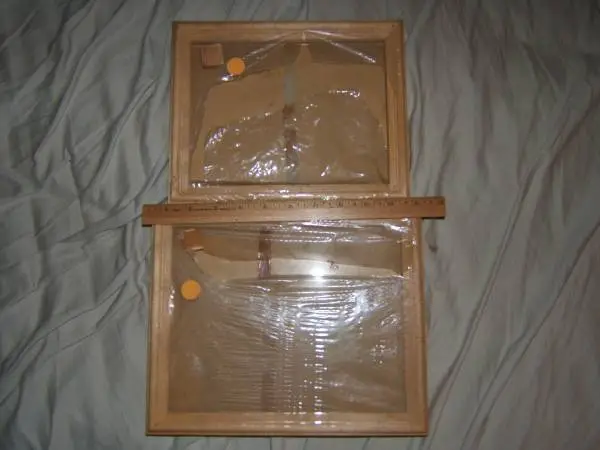 2 vintage wood shadow box frame glass inclued 7x9 & 8x10