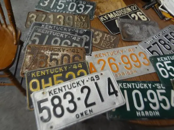 Antique Kentucky License plates