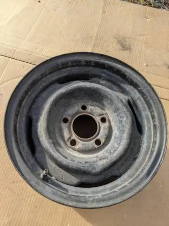 14 rim ... 5x4.5 single wheel