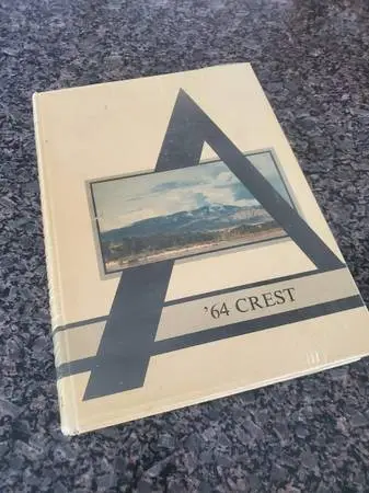 Sandia 1964 yearbook