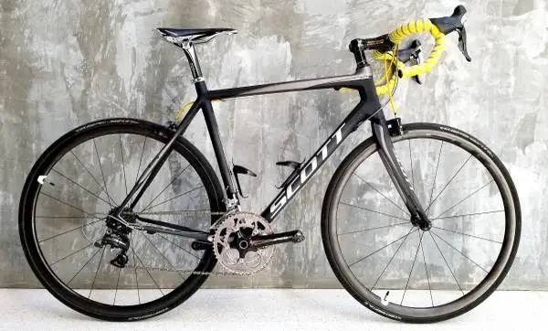 custom full carbon Scott CR1-SL road bike w/ Dura Ace + carbon wheels