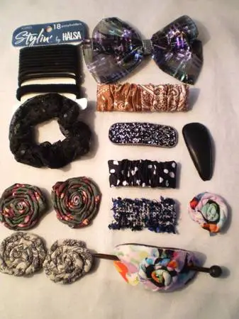 13 Womens Hair Clips Barrettes Rosettes Pony Tail Bow take all $5