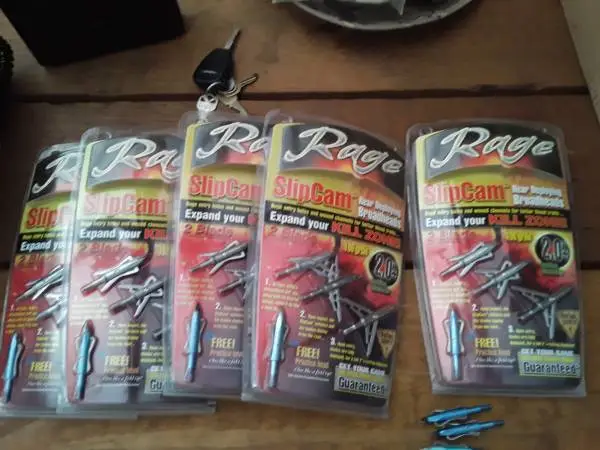 Rage slip cam broadheads