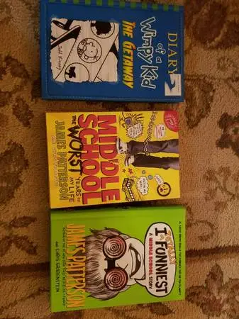 Middle School Story and Diary of Wimpy Kid Books