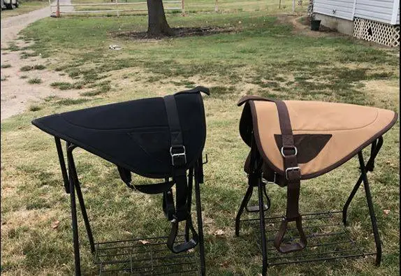 NEW BAREBACK PAD WITH STIRRUPS AND GIRTH
