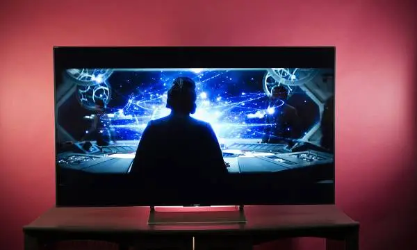 Sony Bravia XBR-65X900E 65 LED 2160p Smart 4K UHD TV w HDR w wallmoun