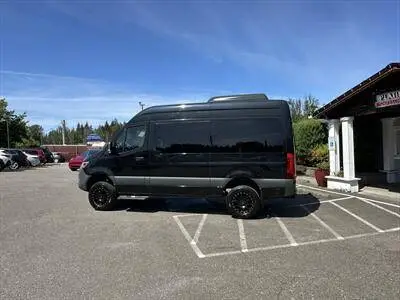 NO TAX**ONE OWNER**4X4**PASSENGER**DIESEL**$11,000 IN OPTIONS*WARRANTY