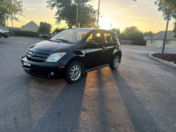2004 Scion XA