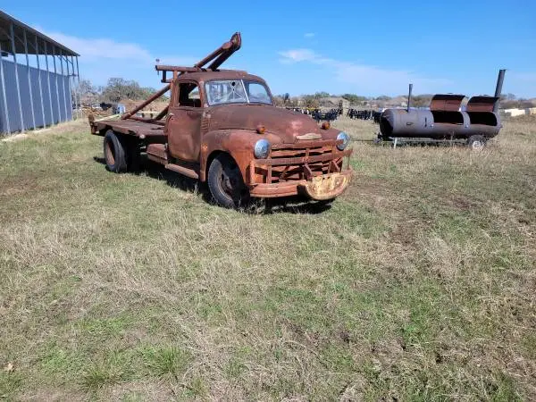 1947 chevy 1 ton winch truck runs drives good old  truck