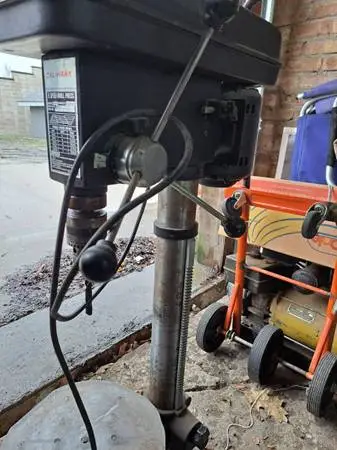 CAL-HAWK DRILL PRESS