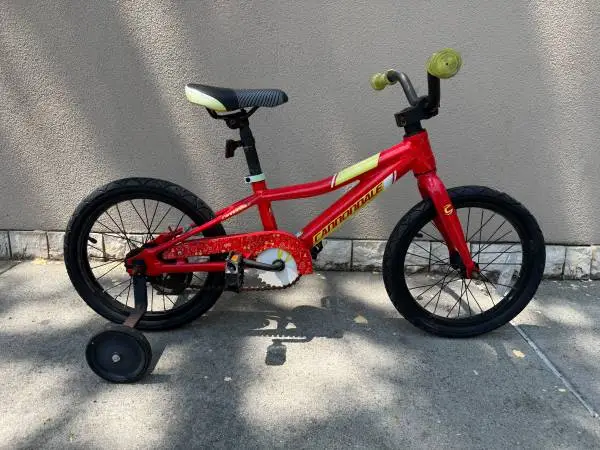 CANNONDALE TRAIL 16 SINGLE SPEED KIDS BIKE
