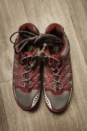 KEEN Womens Versatrail Size 9