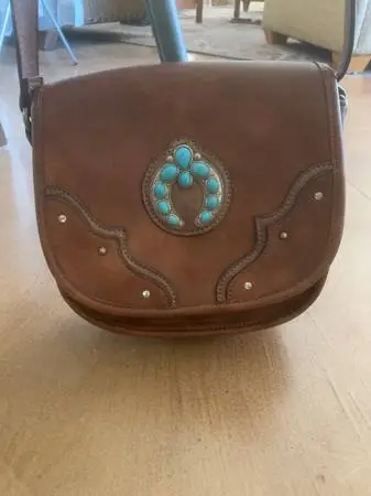 Justin Women’s Saddle Brown Naja Concho Purse Bag