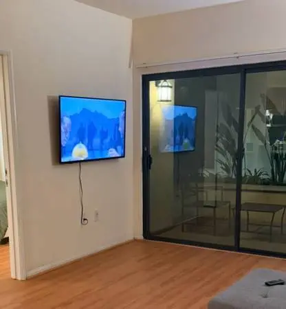 TV