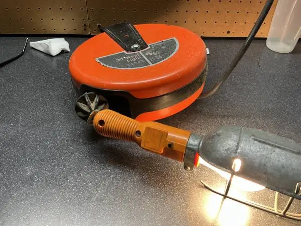 Retractable work light