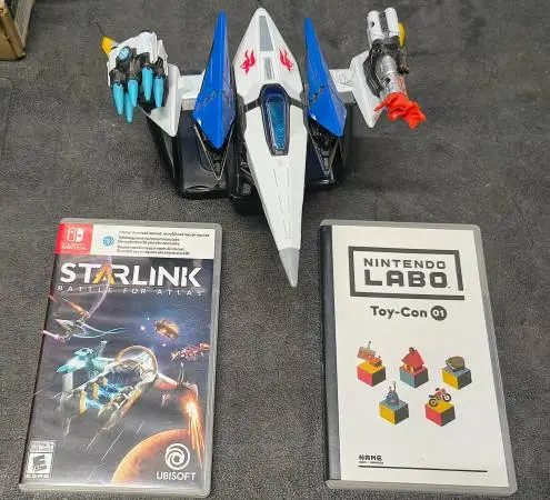Nintendo Switch Starlink and Toy-Con 01