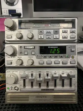 Old School (Re-capped) Pioneer Component Car Stereo System