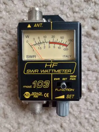ZETAGI  103 SWR and Power Meter CB Radio