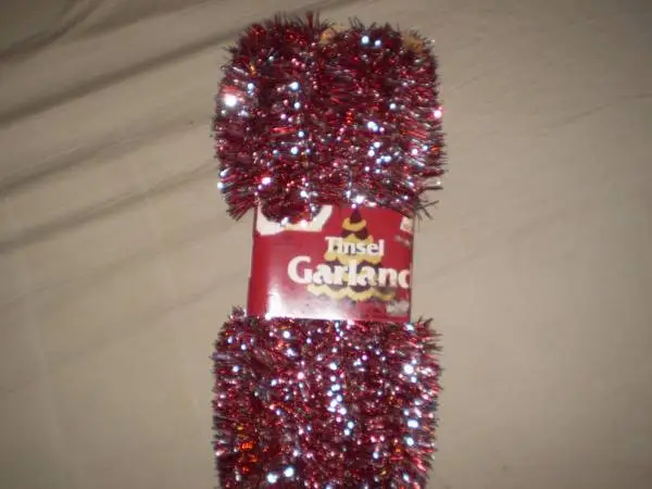 Christmas garland vintage from the 80s all new wow!!!1
