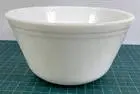 Vintage Oven Ware Fire King mixing Bowl White Opal 2.5 Quart USA