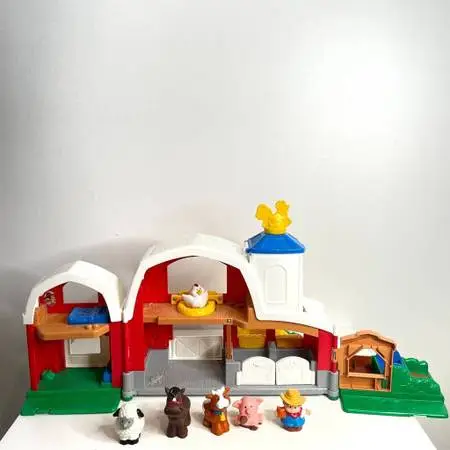 Fisher Price Little People Animal Sounds Farm 2004 BarnYard Set