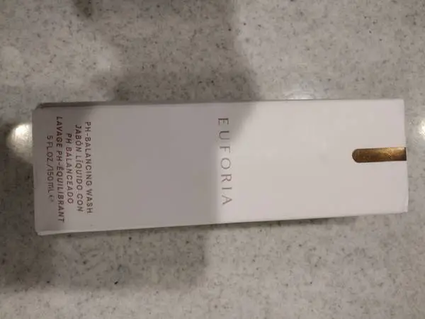 NIB Euphoria pH-Balancing Wash