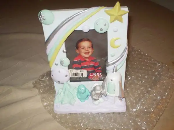 Vintage new in box Carr pic frame 3x5