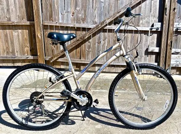BICYCLE LANDRIDER AUTOMATIC SHIFTING BIKE EXCELLENT