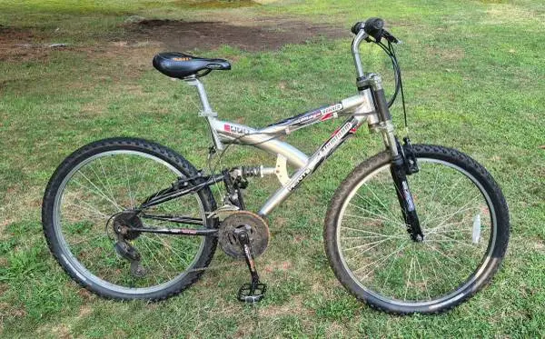 Kent Pro Ridge Runner Full Suspension Mountain Bike