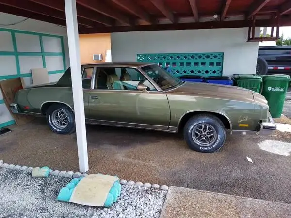1979 Chevy Caprice Coupe AC New Paint Dual Exhaust new seats
