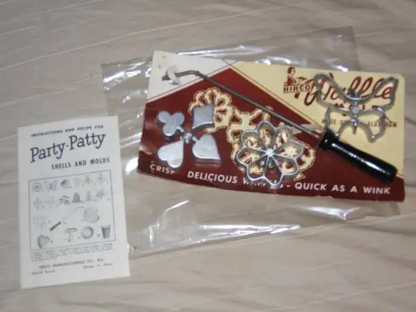 Vintage Hirco Waffle Mold Set with Recipe Booklet, Party Patty Waffle