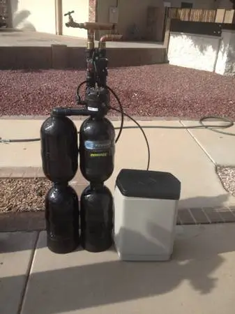 -------- Rebuilt Kinetico Water Softener 5 year warranty ---------