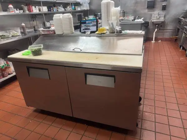 🔥 Commercial Refrigerated Prep Table for Sale 🔥