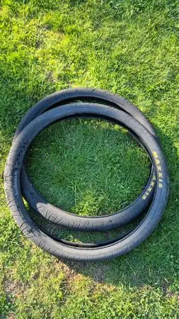 29 Maxxis Hookworm Bicycle Tires (2)