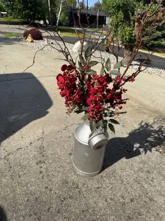 Antique Vintage Milk Can W/Flowers! Farmhouse Decor:)?