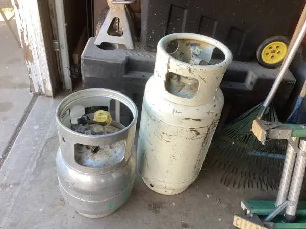 Forklift Propane Bottles