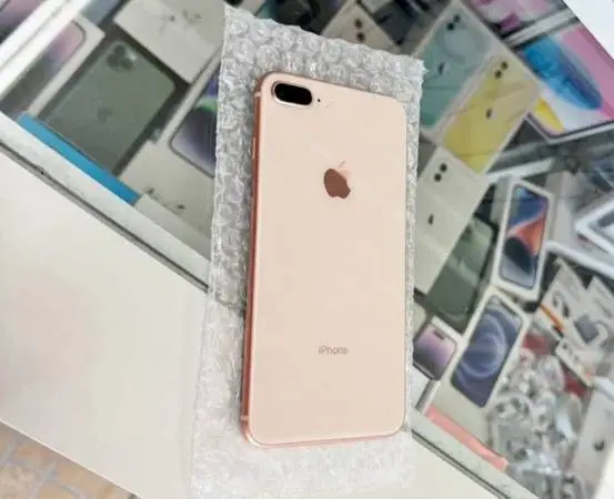 iPhone 8 Plus Unlocked