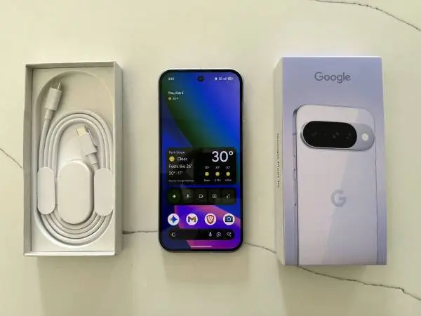 Google Pixel 10, Carrier Unlocked, 128GB, Like New