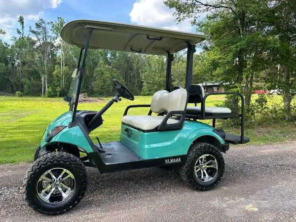 2021 Yamaha Gas EFI Lifted Golf Cart Teal Painted