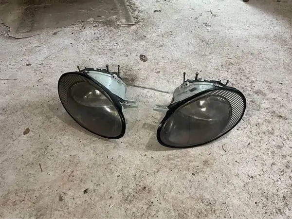 1996 To 1998 Ford Taurus Headlights And Taillights