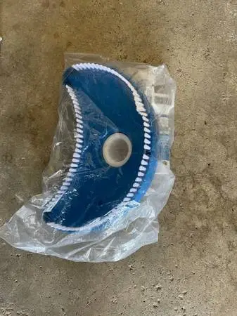 POOL FILTER HOSES AND VACUUM HOSE/HEAD