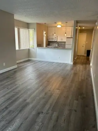 Downstairs! 2 bedrooms! with an amazing backyard! Only $1725! Call!