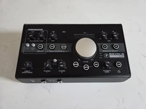 Mackie Big Knob Studio 4x3 Studio Monitor Audio Interface